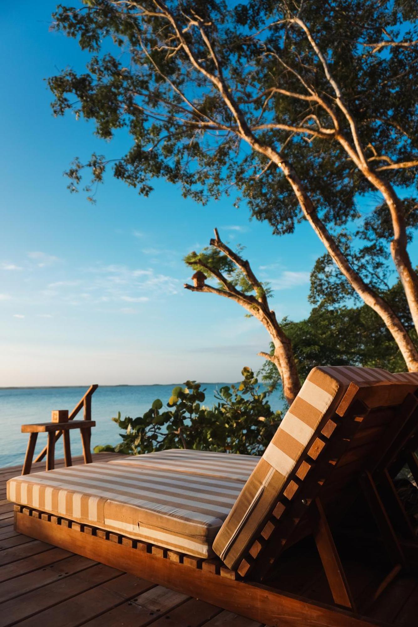 Naya Bacalar Lagoon Front Hotel Exterior photo